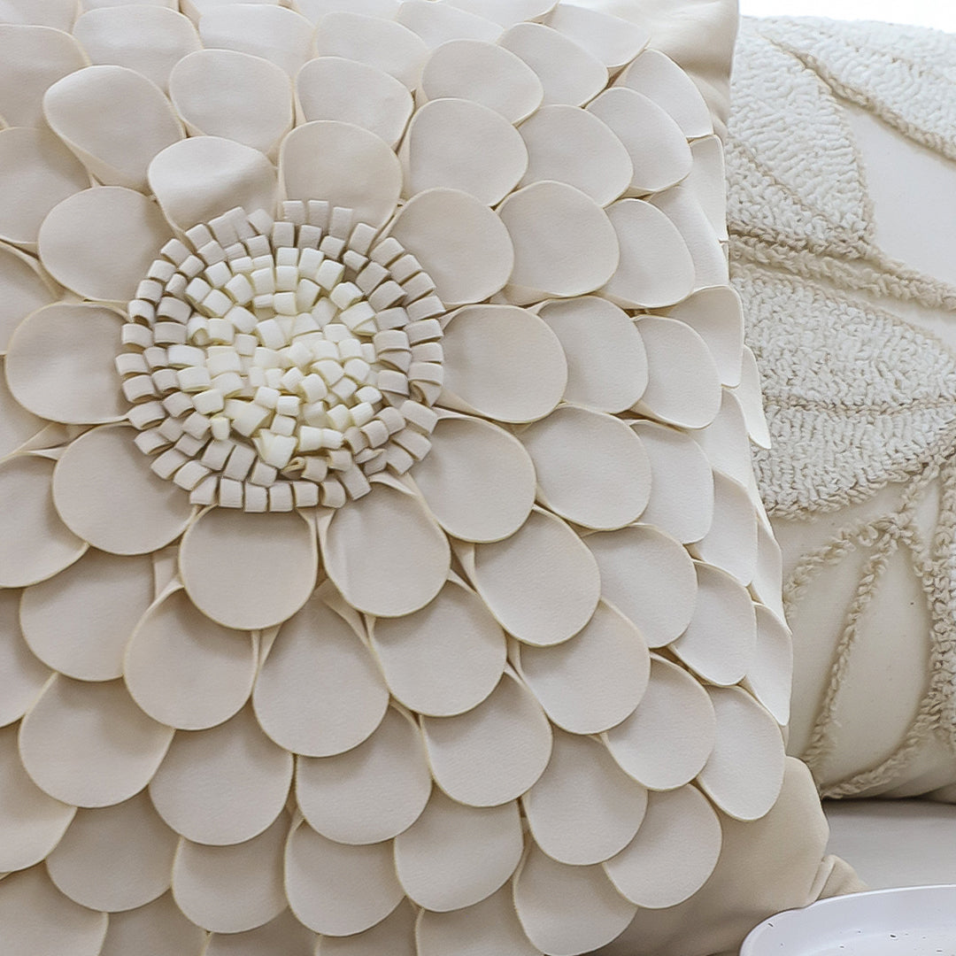 SOGA 45cm ""Luxurious Textured Flower Pillowcase