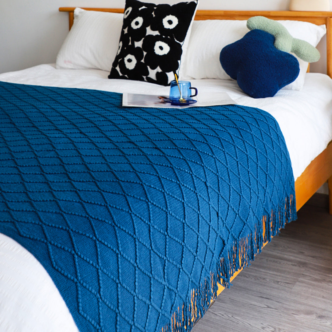 SOGA Diamond Pattern Knitted Throw Blanket – Warm Cozy Woven Cover for Couch, Bed, Sofa & Home Décor with Tassels, Royal Blue