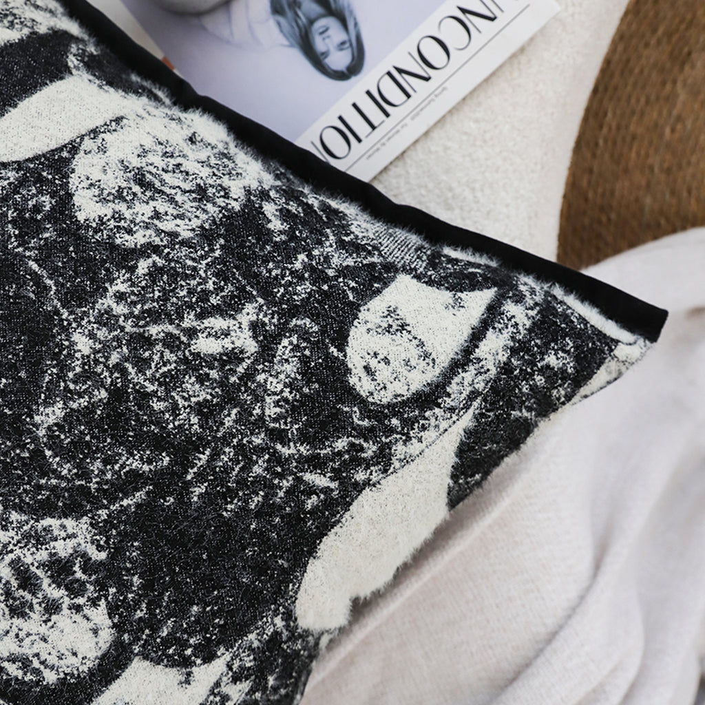 SOGA 45cm Bold Abstract Black & White Pillowcase