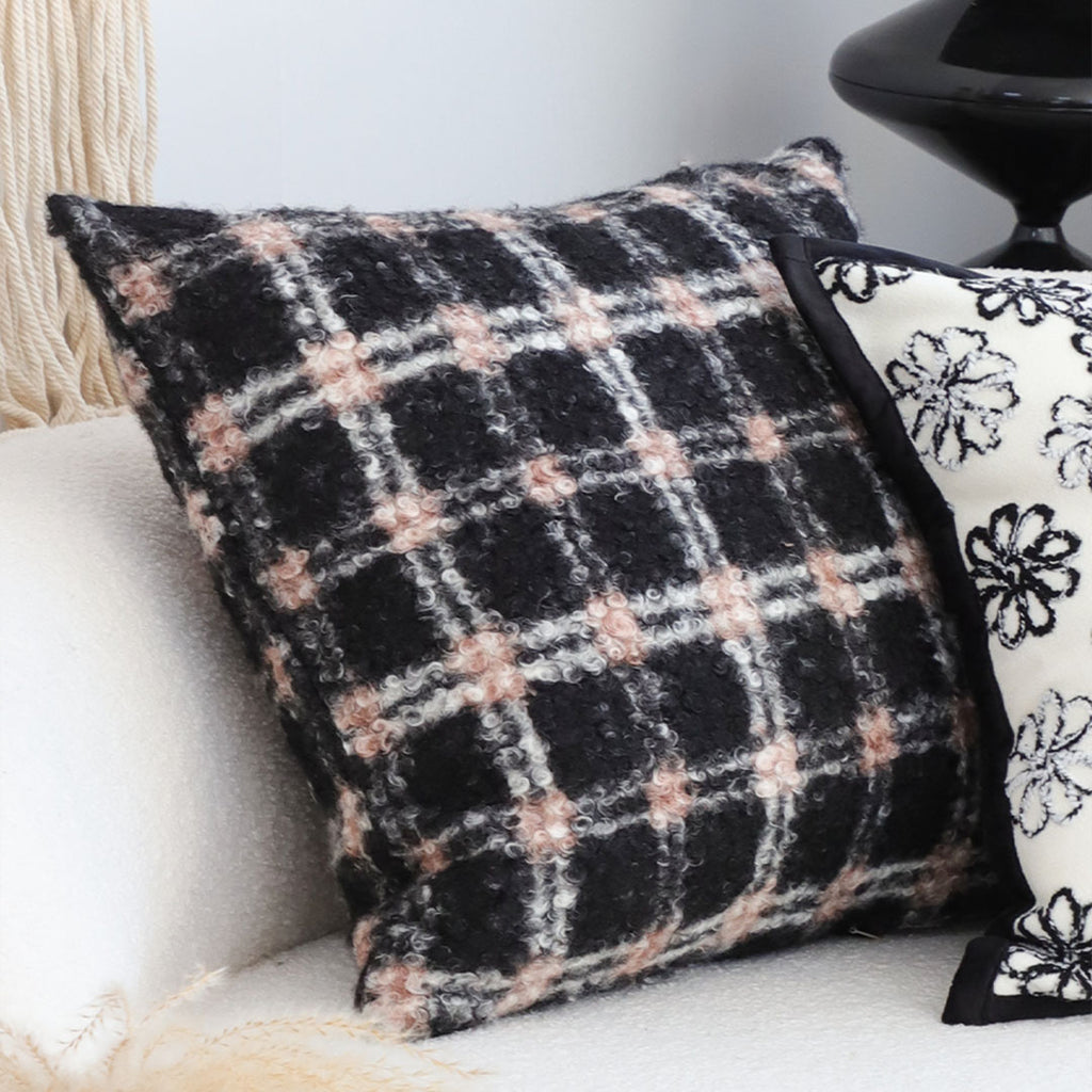 SOGA 45cm Cozy Cabin Plaid Pillowcase