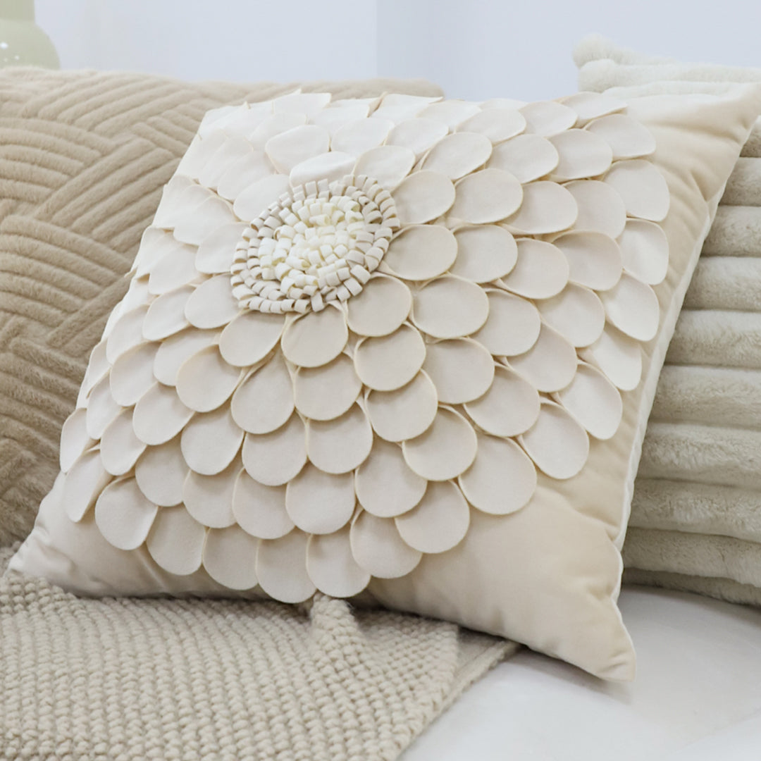 SOGA 45cm ""Luxurious Textured Flower Pillowcase