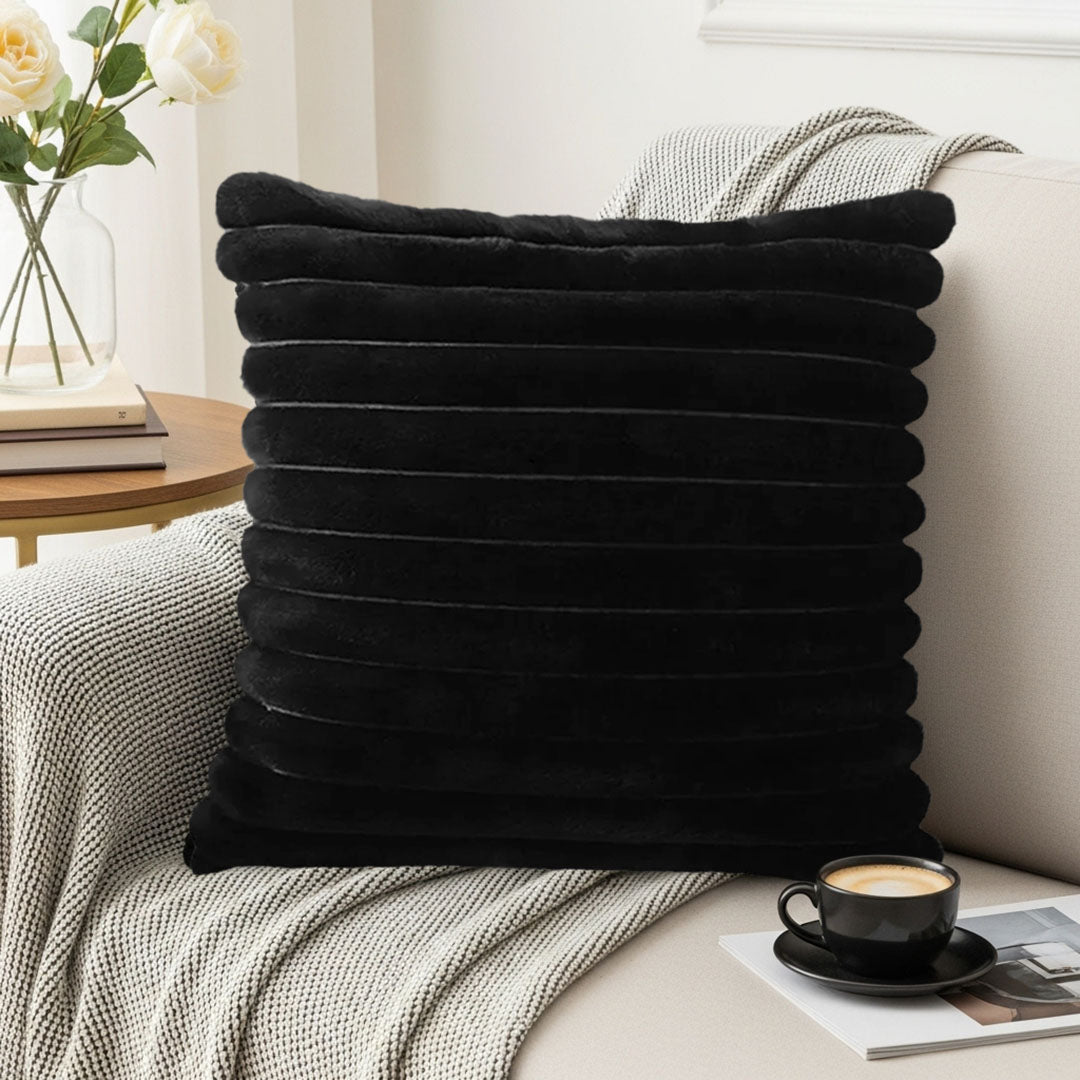 SOGA 45cm Medieval Raised Pattern Fringed Velvet Pillowcase