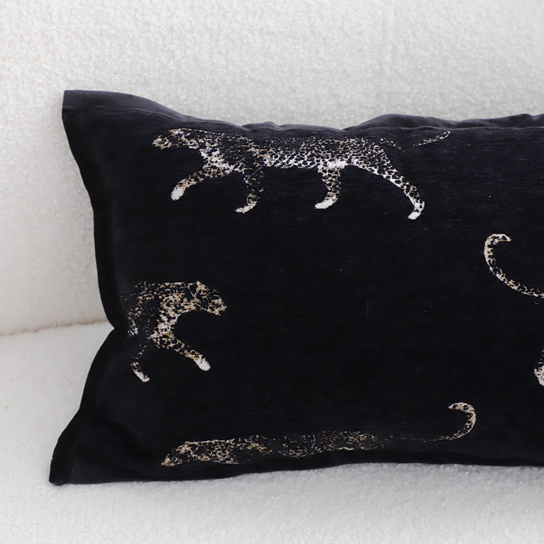 SOGA 30x50cm Elegant Black Panther Embroidered Decorative Pillowcase
