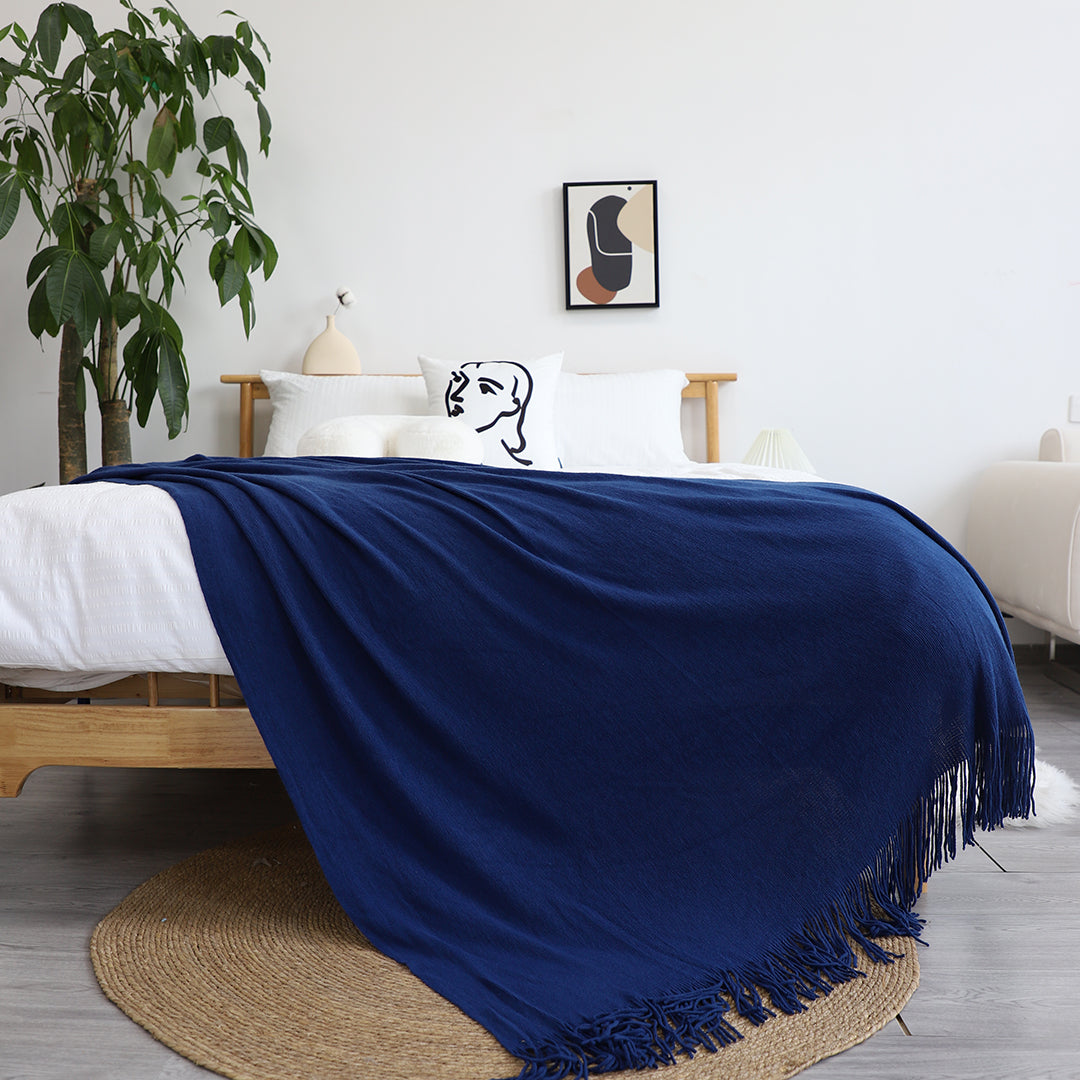 SOGA 2X Acrylic Knitted Throw Blanket – Solid Fringed Warm Cozy Woven Cover for Couch, Bed, Sofa Home Decor, Royal Blue