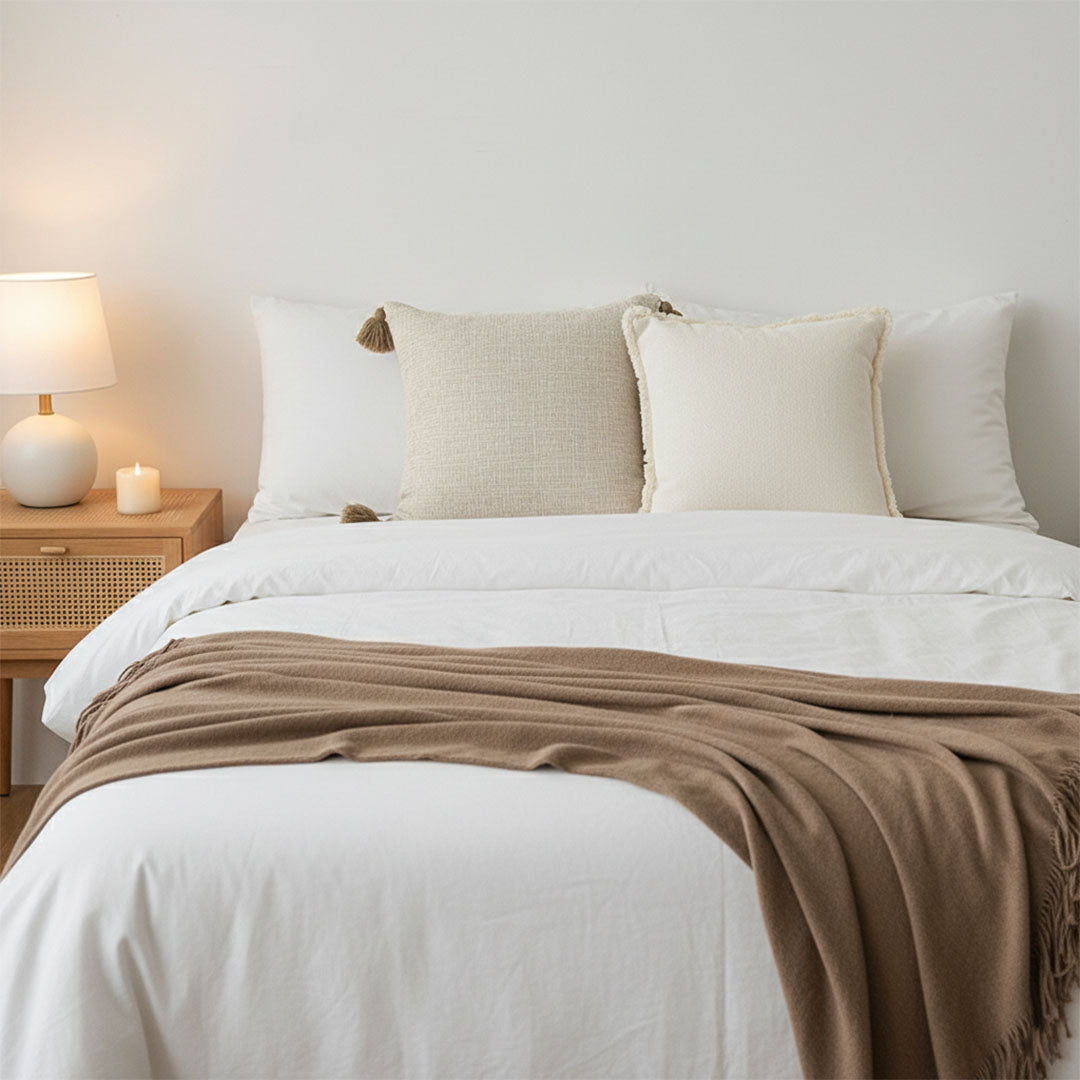 SOGA Cozy Home Set-Flannel Throw Blanket & 2 Decorative Pillow Covers (Knit & Abstract), Soft & Stylish