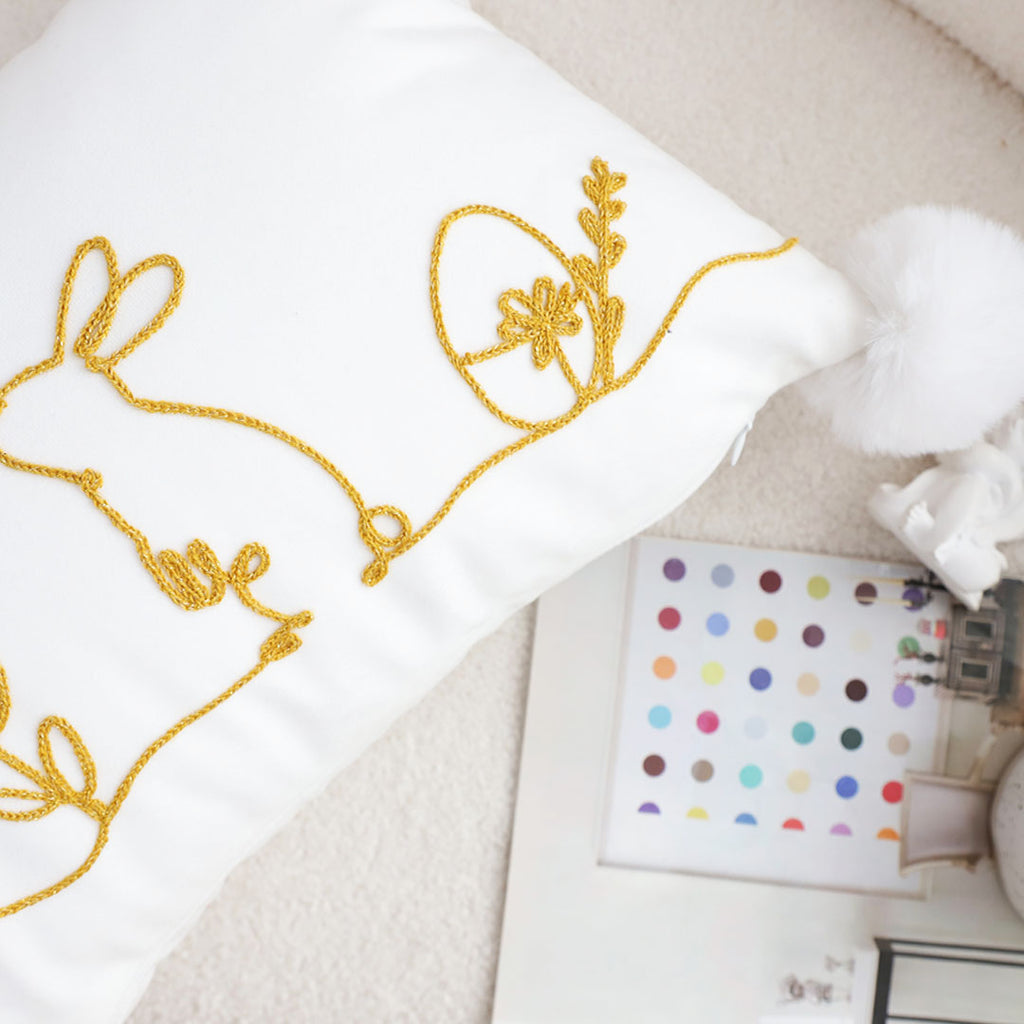 SOGA 30x50cm Whimsical Bunny Embroidered Pillowcase