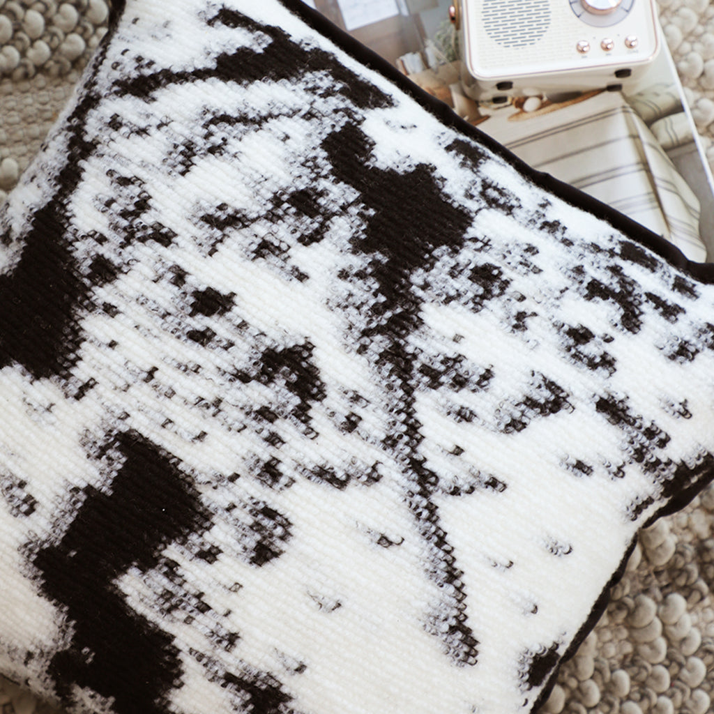 SOGA 45cm Cow Print Pillowcase