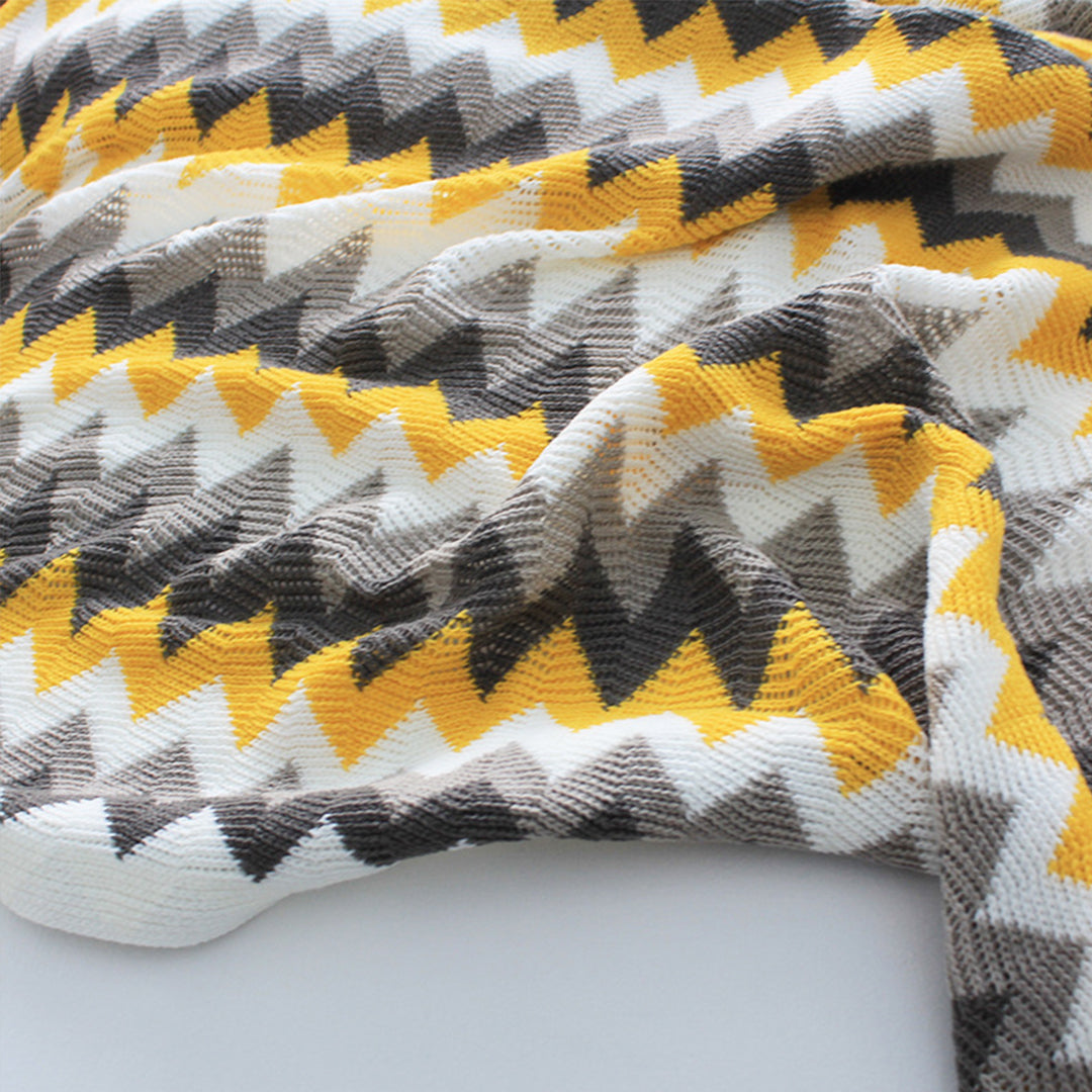 SOGA 170cm Yellow Zigzag Striped Throw Blanket Acrylic Wave Knitted Fringed Woven Cover Couch Bed Sofa Home Decor