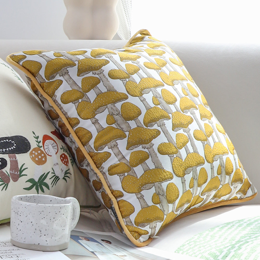 SOGA 45cm Ginkgo Leaf Pillowcase (Yellow)