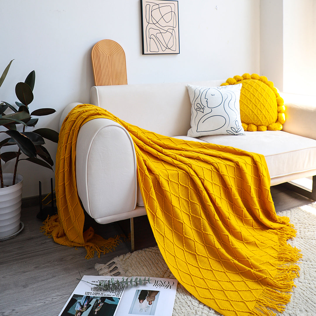 SOGA Yellow Diamond Pattern Knitted Throw Blanket Warm Cozy Woven Cover Couch Bed Sofa Home Decor with Tassels