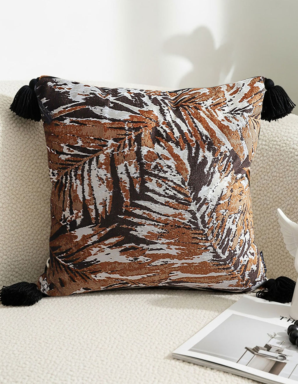 SOGA 2X 45cm Velvet Brown/Black/Ivory Leaf Print Polyester Cushion Cover with Tassels