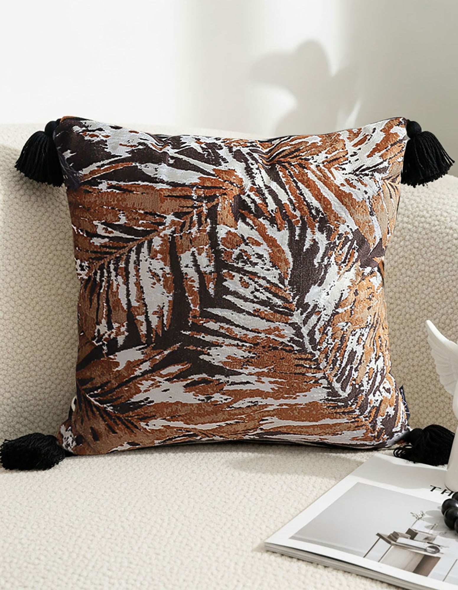 SOGA 2X 45cm Velvet Brown/Black/Ivory Leaf Print Polyester Cushion Cover with Tassels