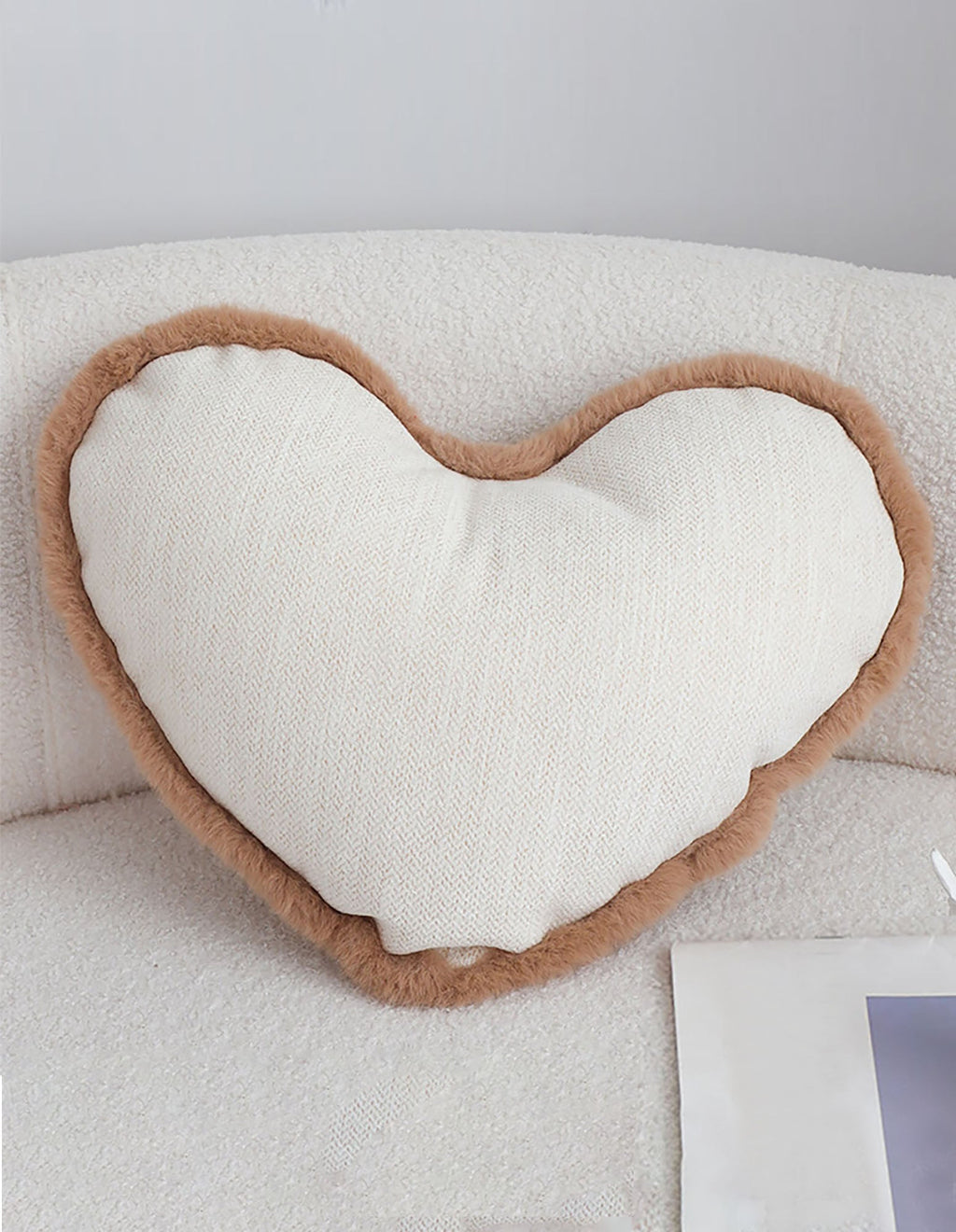 SOGA 2X 42x32cm Heart-Shaped Beige Brown Off-White Plush Polyester Pillow Cover
